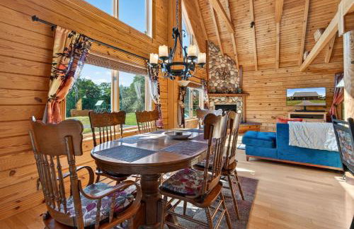 Mountain Escape on 6 acres w Hot Tub & Privacy - Foto 21