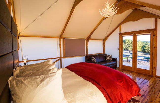 Royal Gorge Cabins - Photo 8