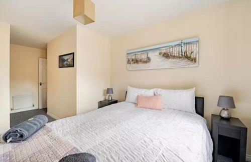 2 Bed Flat - Sleeps 4 - Pets - Parking - Garden - Foto 4