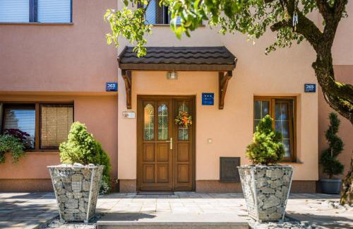 Old Pear Apartment - Photo 39