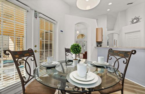 373 - Stunning 4 Bedroom Villa with own Private South East Facing Pool - Photo 52