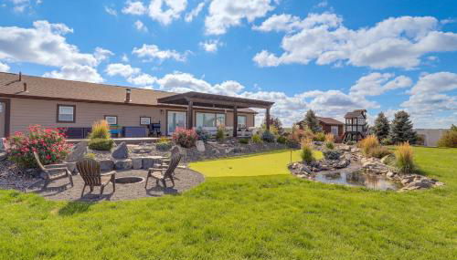 Private Hot Tub and Game Room Keenesburg Getaway! - Foto 2