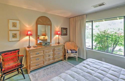 Peaceful Getaway on Silverado Golf Course with Patio - Foto 12