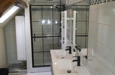 Gîte en Corrèze 12 pers, Piscine chauffée et Salle de jeux - Foto 35