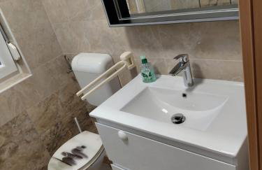 Ivana's Apartments with Amazing Pool Access - Foto 75