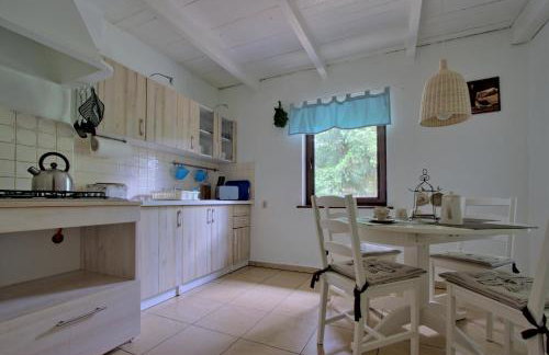 Bajkowy Domek Nad Samym Jeziorem - Foto 16