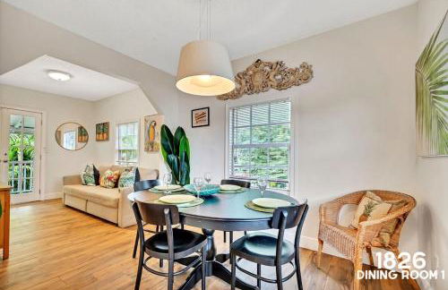 3 Home 12 bedroom compound with Pool and BBQ sleeps 24 - Foto 52