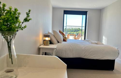 SoHot Stays Sea View Apartments- central location- sleeps 4 - Foto 25