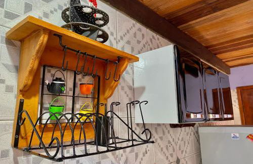 Chalé 2 Alto na Montanha, com garagem coberta - Foto 13