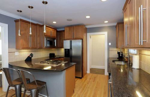 Gem in Midtown 4bedroom home-11 - Foto 10