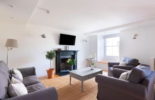 Georgian Apartment with Courtyard in Boscastle - Ideal for Couples and Families - Foto 17