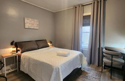 Bus Train 2 NYC Spacious 4BR SH - Foto 14