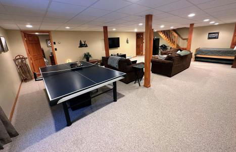 FC17 Stylishly renovated Forest Cottage walk to ski trails wifi cable ping pong AC - Foto 17