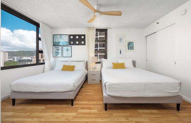 7FL Remodeled, Close to Beach & Dining with Free Parking - Photo 155