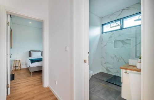 Lotus House - Heated Pool & Jacuzzi near the Beach - Photo 48