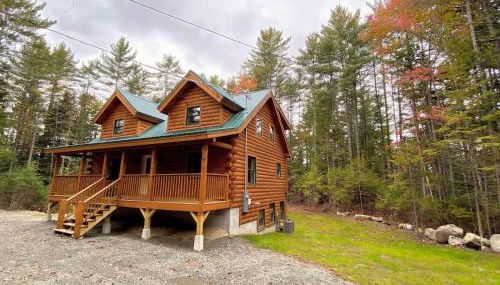 Brand New Log Home Well appointed great location with AC wifi cable fireplace firepit - Foto 2