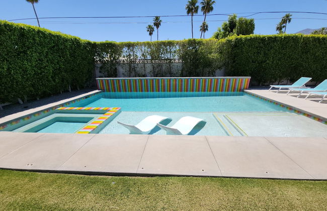 Rainbow Retreat - Foto 1