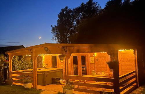 Crafter's Retreat luxury cabin on the Norfolk Cambridgeshire border - Foto 5