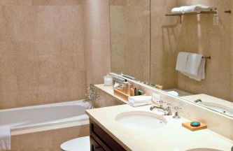 Lombardy Hotel - Foto 24