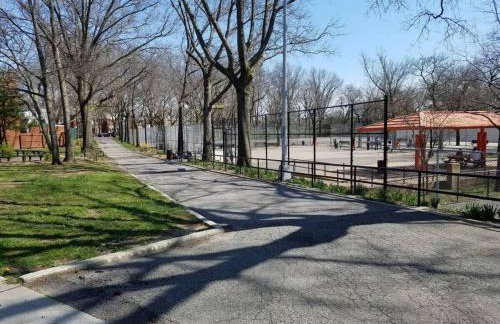 Luxury Three Bedroom apartment in a private house - Foto 29