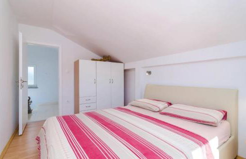 Two-Bedroom Holiday Home In Opuzen - Foto 20