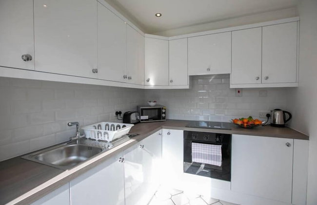 Grand Canal District Apartments - Photo 22