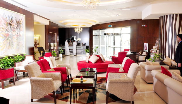 Coin salon dans le hall