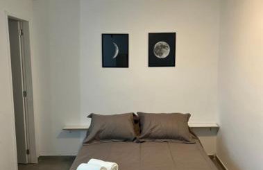 04 - ESTÚDIO com ÁREA PRIVATIVA, Vaga de garagem, Máquina de lavar, Wi-fi, TV smart, próximo a Skema School - Foto 12