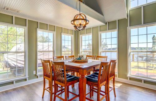 Dock and Fire Pit Stunning Lake Sinclair Home! - Foto 10