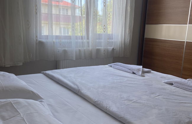 Sever Apart - Foto 21