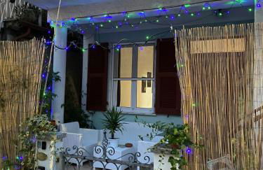 The Samantha Guest House - Photo 1