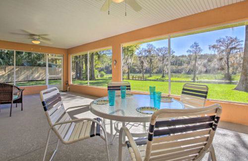 Rainbow River Oasis with Kayaks and Furnished Sunroom! - Foto 10