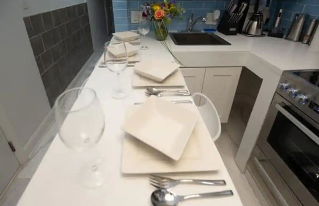 Charming Chateau Oasis in NOLA's Heart by YouRent - Foto 21