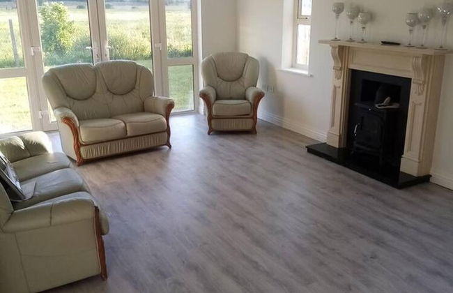 Entire House, Self Catering in Castlerea Ireland - Photo 8