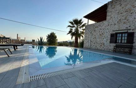 Villa Aris in Crete with private pool en private parking! - Foto 1
