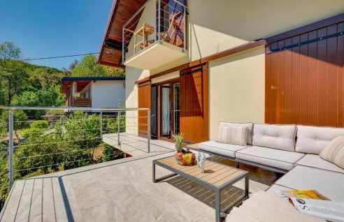 2 Bedroom Nice Home In Koranski Brijeg - Foto 3