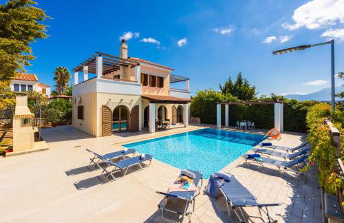 Villa Nikolas Large Private Pool AC WiFi - Photo 8