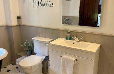 Outstanding 6 Bedroom House Cotton End, Bedford - Foto 34