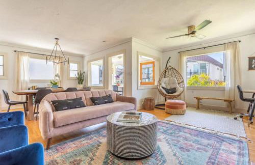 Charming 1920s Hermosa Bungalow Steps from The Strand - Foto 1