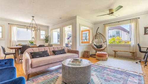 Charming 1920s Hermosa Bungalow Steps from The Strand - Foto 1