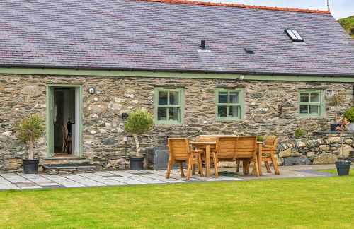 Finest Retreats - Moelis Barn - Photo 22