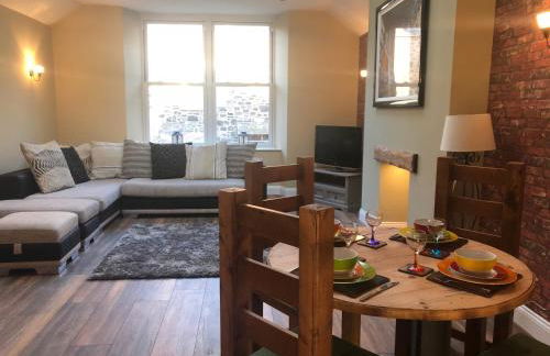 The Home Arms Cottage - Photo 13