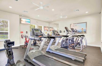 Trendy Thematic 3BR Townhouse with Private Pool - Foto 58