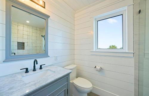 Water's Edge - Luxury Lakefront Beach House with Private Pool & Community Amenities - Foto 37