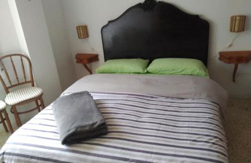 SPACIOUS FLAT WITH SEA VIEWS, FOR 8 PEOPLE WITH 3 BEDROOMS, 2 BATHROOMS and NEXT TO THE BEACH!! - Foto 37