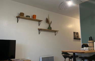 Studio charmant proche tram et bus - Foto 8