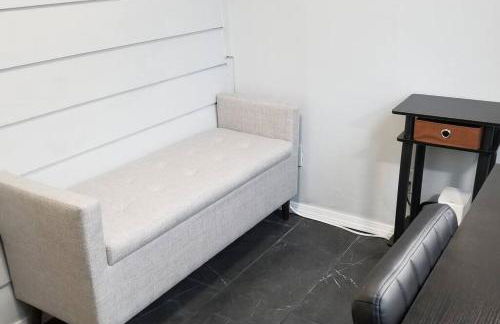 BLUE FLAMINGO'S CHARMING HOME-Heart of Tulsa2- Cherry St-Expo-11th - Foto 25