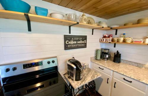 Away at the River - Foto 33