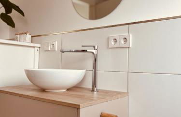 DachNest - Wundervolles neues Dachgeschoss Apartment für bis zu 4 Personen in Kirchentellinsfurt - Foto 10