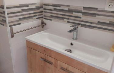 Studio standing classé meublé de tourisme avec terrasse vue mer " les pieds dans l'eau " à Algajola - Foto 19